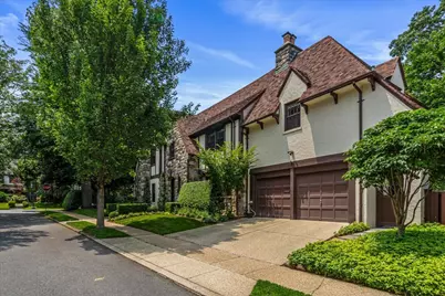 165 Slocum Crescent, New York City, NY 11375 - Photo 56