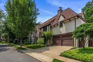 1-65 Slocum Crescent, New York City, NY 11375 - Photo 56