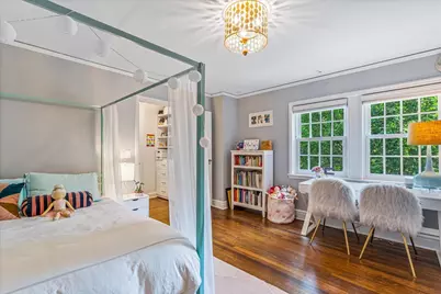 165 Slocum Crescent, New York City, NY 11375 - Photo 30