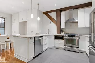 11 Sterling Pl, New York City, NY 11217 - Photo 4