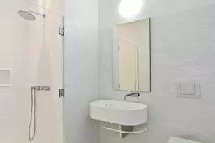 56 Leonard St, New York City, NY 10013 - Photo 10