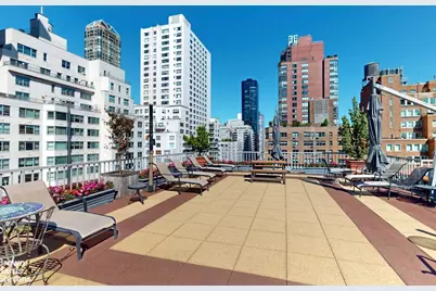 301 E 62nd Street #14AB, New York City, NY 10065 - Photo 4