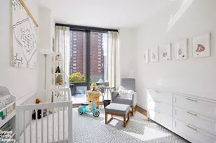 302 E 96th St, New York City, NY 10128 - Photo 10