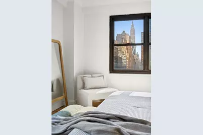 135 E 54th Street #14B, New York City, NY 10022 - Photo 6