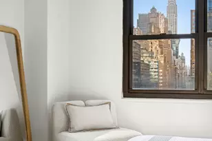 135 E 54th St, New York City, NY 10022 - Photo 6