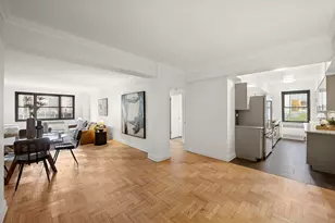 135 E 54th St, New York City, NY 10022 - Photo 4