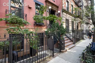 222 E 11th St, New York City, NY 10003 - Photo 30