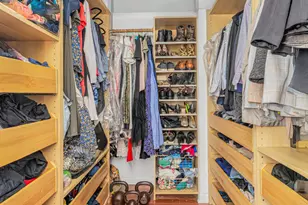 245 E 54th St, New York City, NY 10022 - Photo 6