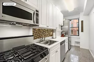 142 E 49th St, New York, NY 10017 - Photo 2