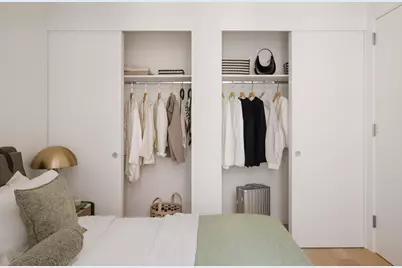 135 E 47th Street #19C, New York, NY 10017 - Photo 6