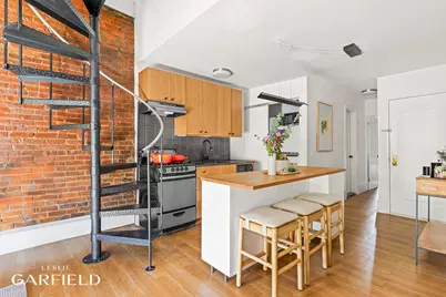 485 W 22nd Street, New York City, NY 10011 - Photo 16