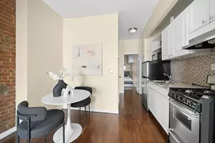 438 W 49th St, New York City, NY 10019 - Photo 2