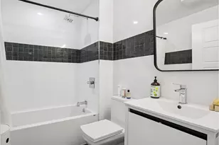 290 Powers St, New York City, NY 11211 - Photo 12