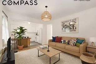 261 W 22nd St, New York City, NY 10011 - Photo 2