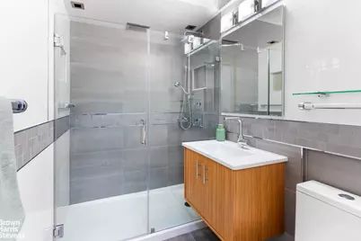 5700 Arlington Avenue #21R, New York City, NY 10471 - Photo 12