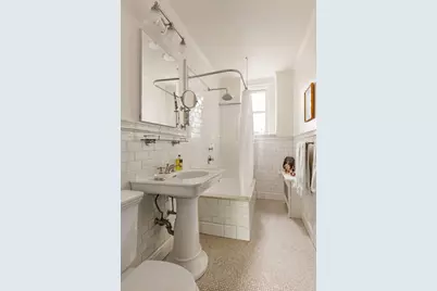 29 E 64th Street #4C, New York City, NY 10065 - Photo 8