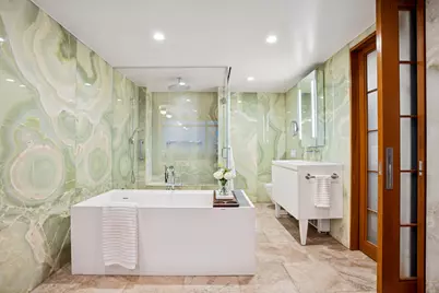 45 W 67th Street #31A, New York City, NY 10023 - Photo 4