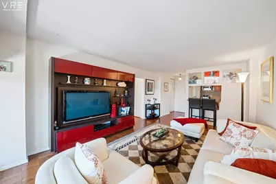 1160 3rd Avenue #11-K, New York, NY 10065 - Photo 2