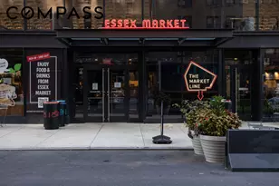208 E Broadway, New York City, NY 10002 - Photo 18