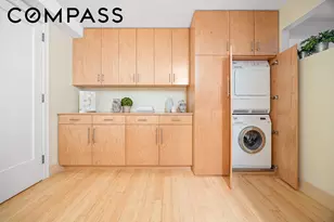 208 E Broadway, New York City, NY 10002 - Photo 14