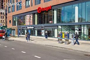 208 E Broadway, New York City, NY 10002 - Photo 16