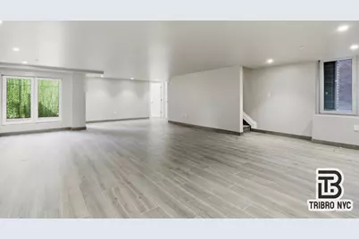 129 Russell Street #1D, New York City, NY 11222 - Photo 4