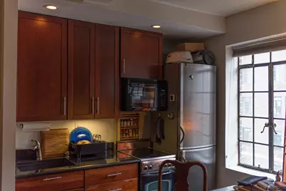 25 Tudor City Place #621, New York City, NY 10017 - Photo 4