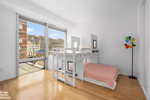 241 W 19th St, New York City, NY 10011 - Photo 14