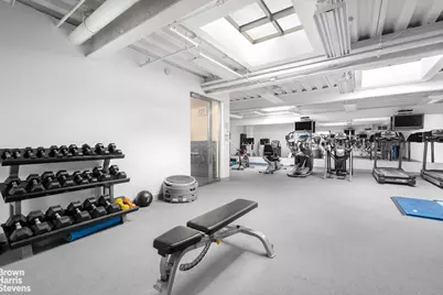 241 W 19th Street #PH2, New York, NY 10011 - Photo 18