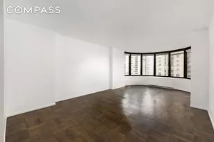 330 E 38th St, New York City, NY 10016 - Photo 6