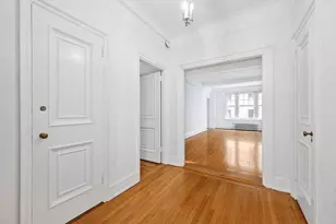 444 E 57th St, New York City, NY 10022 - Photo 4