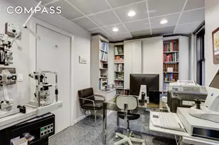 115 E 61st St, New York City, NY 10065 - Photo 4