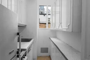 24 W 55th St, New York City, NY 10019 - Photo 6