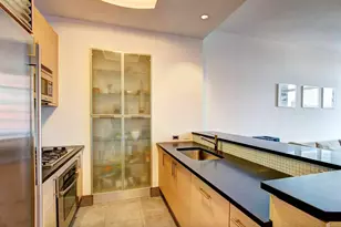 325 Fifth Ave, New York City, NY 10016 - Photo 4