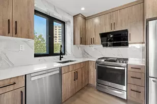 1546 Broadway, New York City, NY 11221 - Photo 4