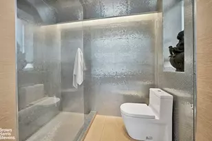 255 W 23rd St, New York City, NY 10011 - Photo 8