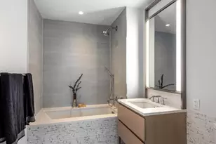 500 W 45th St, New York City, NY 10036 - Photo 6