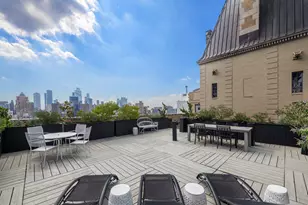 350 W 57th St, New York City, NY 10019 - Photo 20