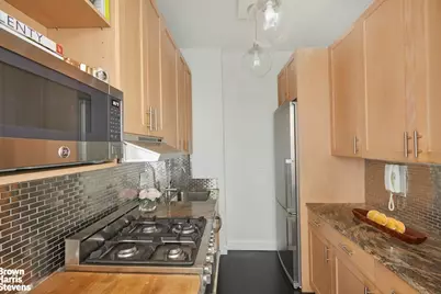 201 E 21st Street #15G, New York City, NY 10010 - Photo 4