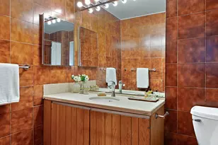 348 W 38th St, New York City, NY 10018 - Photo 8