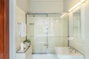 775 Park Ave, New York City, NY 10021 - Photo 22