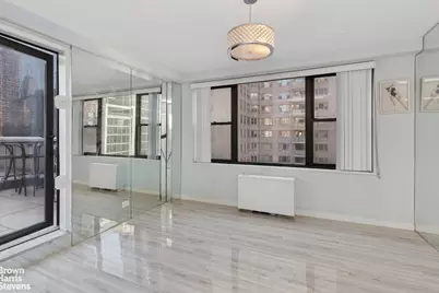 305 E 40th Street #15L, New York City, NY 10017 - Photo 14