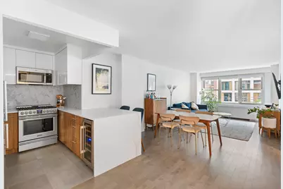 305 E 24th Street #3B, New York City, NY 10010 - Photo 2