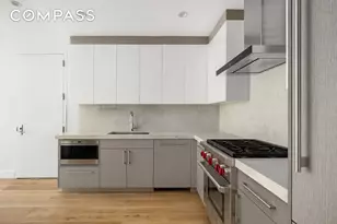 45 Garnet St, New York City, NY 11231 - Photo 4