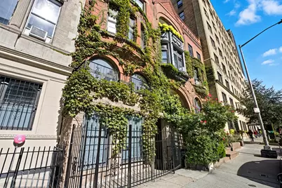 255 W 70th Street, New York City, NY 10023 - Photo 10