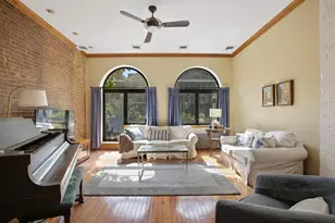 255 W 70th St, New York City, NY 10023 - Photo 2