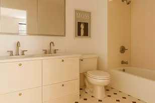 161 W 15th St, New York City, NY 10011 - Photo 6