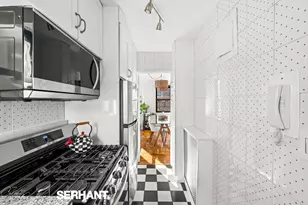 301 E 63rd St, New York City, NY 10065 - Photo 28