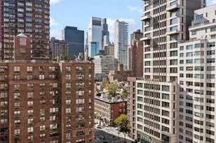 301 E 63rd St, New York City, NY 10065 - Photo 32