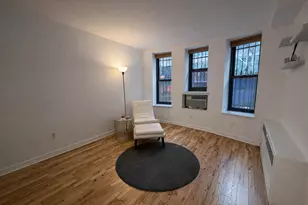 160 E 91st St, New York City, NY 10128 - Photo 2